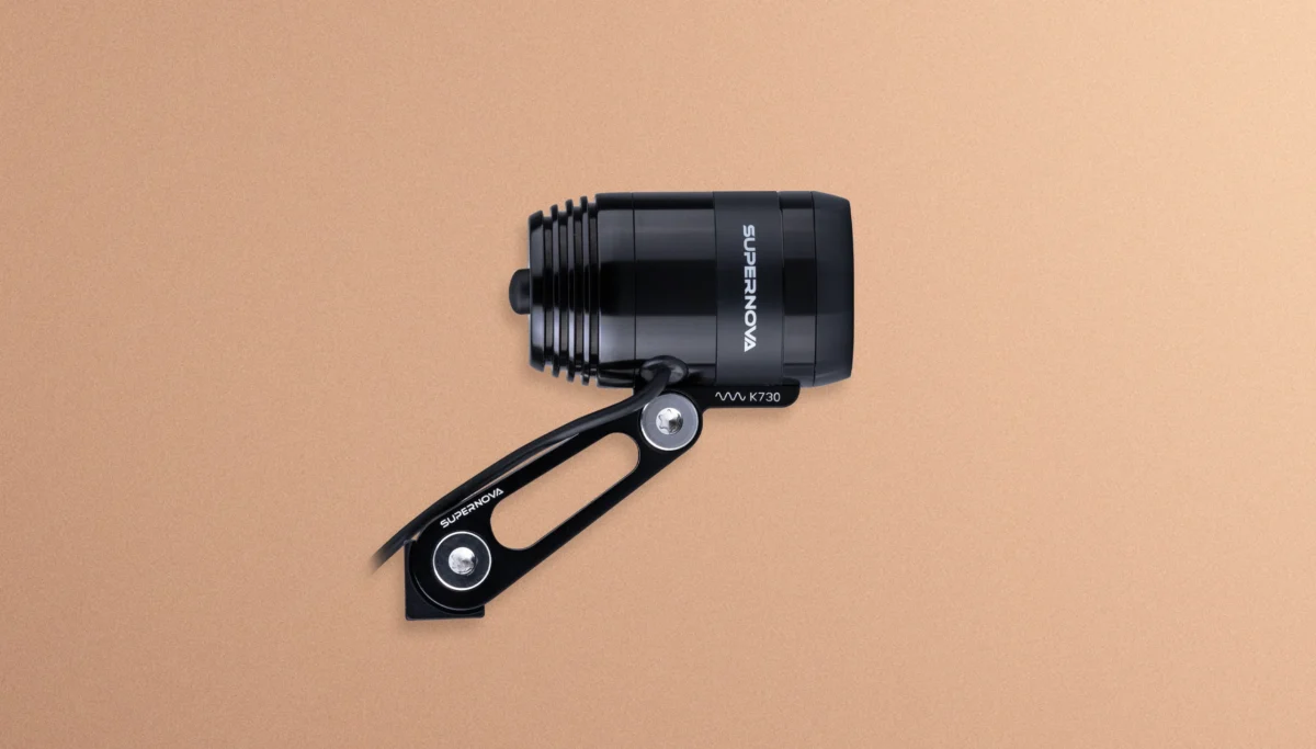 Supernova E3 Pro 2 - Dynamo Front Light - Black